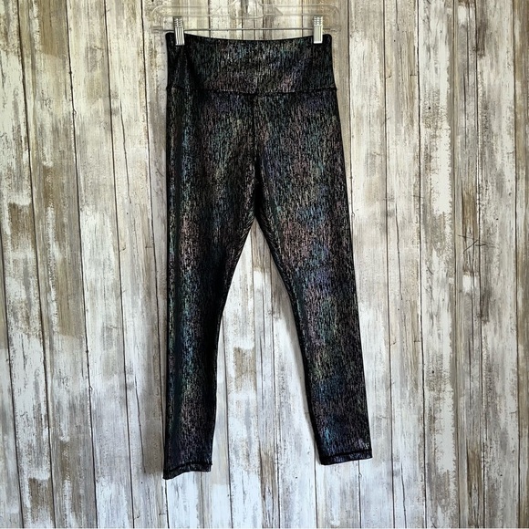 Zyia Vertical Mirage Light N Tight Leggings - Picture 3 of 8